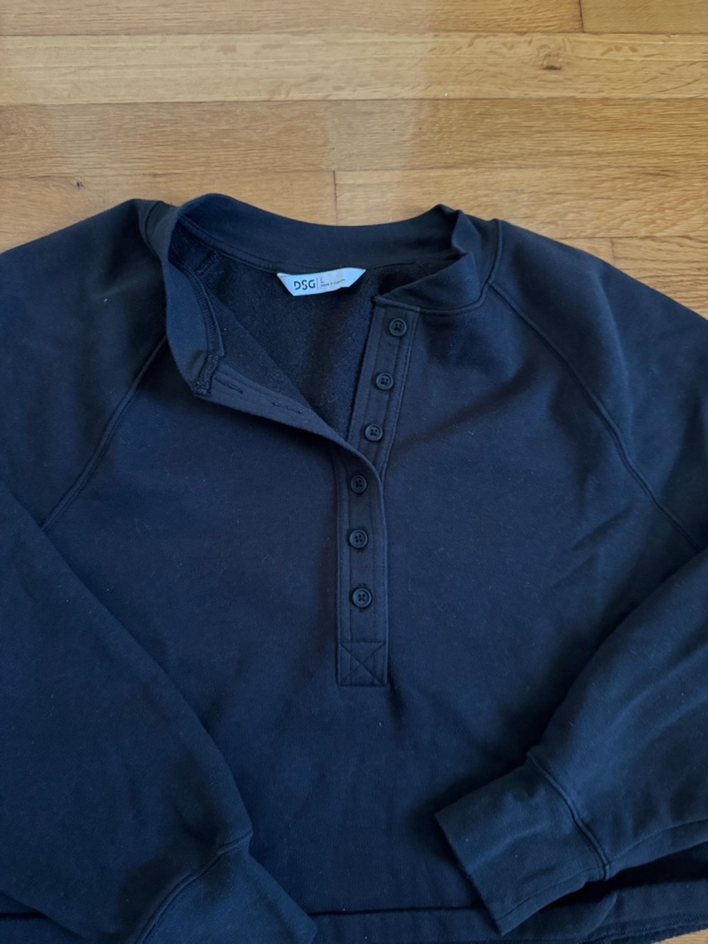 DSG Black Henley Pullover Sweatshirt